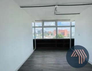 Alquiler de Céntrica y Amplia Oficina - Plaza Maritima, Zona 10 — Oficina en Alquiler en Zona 10, Guatemala, Ciudad — miniatura 10 de 16