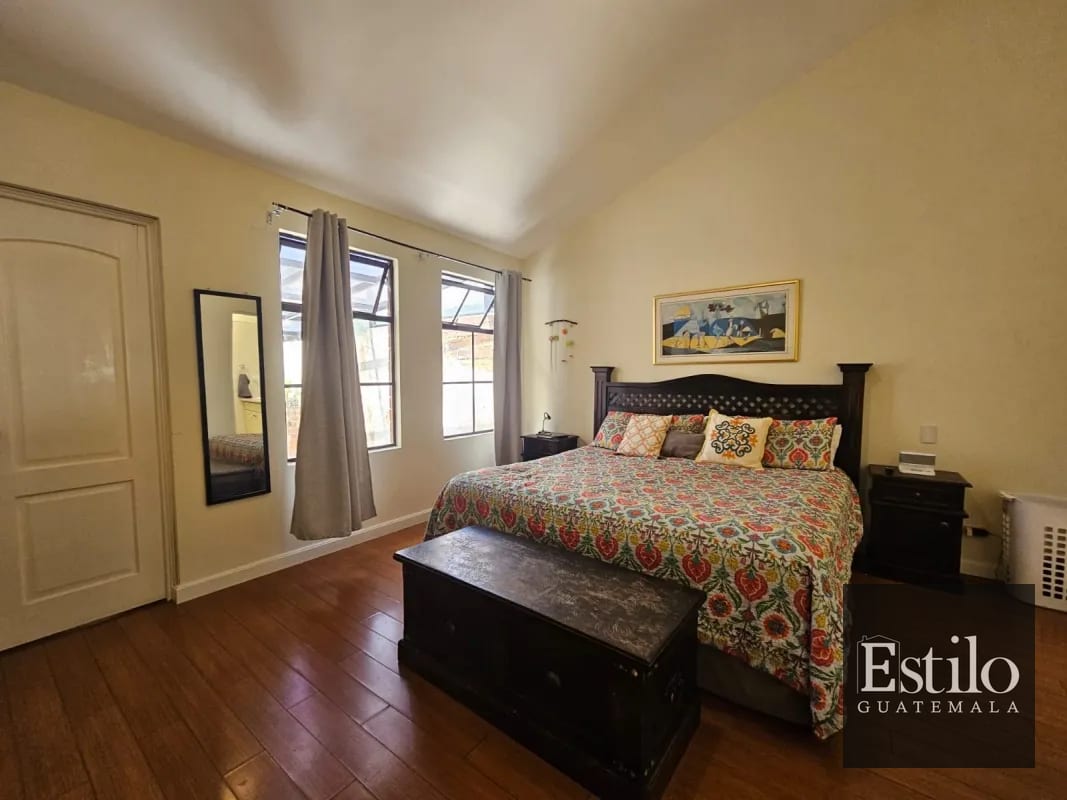 Casa en Venta Colinas de Arrazola — Casa en Venta en Carretera a El Salvador, Guatemala, Ciudad — foto 1 de 16