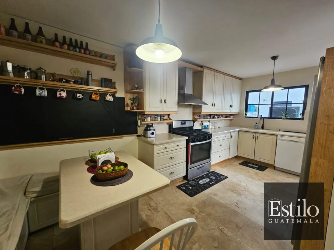 Casa en Venta Colinas de Arrazola — Casa en Venta en Carretera a El Salvador, Guatemala, Ciudad — foto 11 de 16