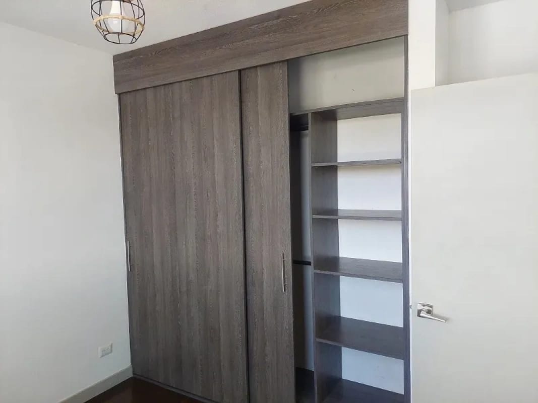 Venta de Casa en Santuaria Muxbal — Casa en Venta en Santuaria Muxbal, Muxbal, Guatemala, Ciudad — foto 9 de 17