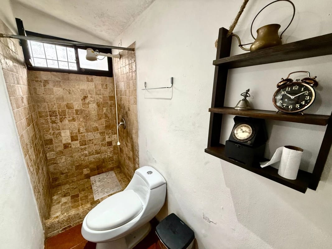 casa en venta en San Pedro las Huertas Antigua ideal para inversión — Casa en Venta en Antigua, Sacatepéquez — foto 6 de 13