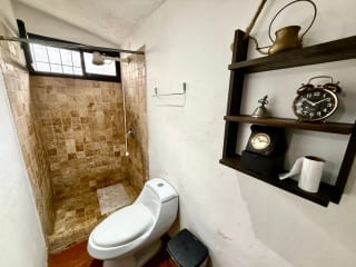 casa en venta en San Pedro las Huertas Antigua ideal para inversión — Casa en Venta en Antigua, Sacatepéquez — miniatura 6 de 13