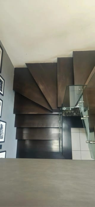 Casa en Venta Condominio Bella Vista San Cristobal a Pocos Metros de Bulevar Fácil Acceso a Comercios y Colegios — Casa en Venta en Zona 8 Mixco, Guatemala, Ciudad — miniatura 2 de 16