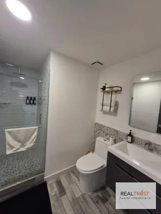 Apartamento Amueblado y Equipado en el Corazon de Zona 4 — Apartamento en Alquiler en Zona 4, Guatemala, Ciudad — miniatura 2 de 7