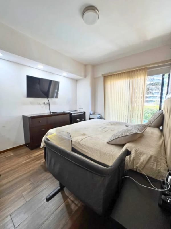 Apartamento en Venta con Terraza en Casa Clara Zona 10 — Apartamento en Venta en Zona 10, Guatemala, Ciudad — foto 13 de 17