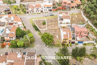 Terreno en Bella Vista, Antigua Guatemala — Terreno en Venta en Antigua, Sacatepéquez — miniatura 2 de 3