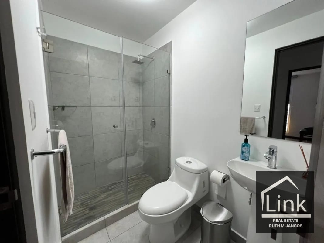 Apartamento en Venta Casa San Pedrito Zona 5 — Apartamento en Venta en Casa San Pedrito, Zona 5, Guatemala, Ciudad — foto 10 de 14