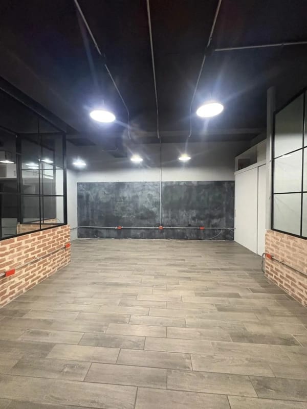 Vendo Oficina en Edificio Piale Zona 10 con Jardín — Oficina en Venta en Pialé, Zona 10, Guatemala, Ciudad — foto 12 de 15