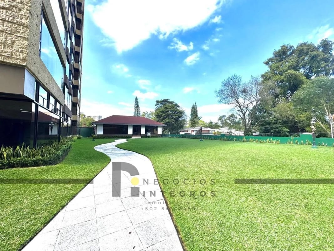 Vendo Amplio Apartamento en Primer Nivel Zona 10 (copia) — Apartamento en Venta en Milenia, Zona 10, Guatemala, Ciudad — foto 1 de 8