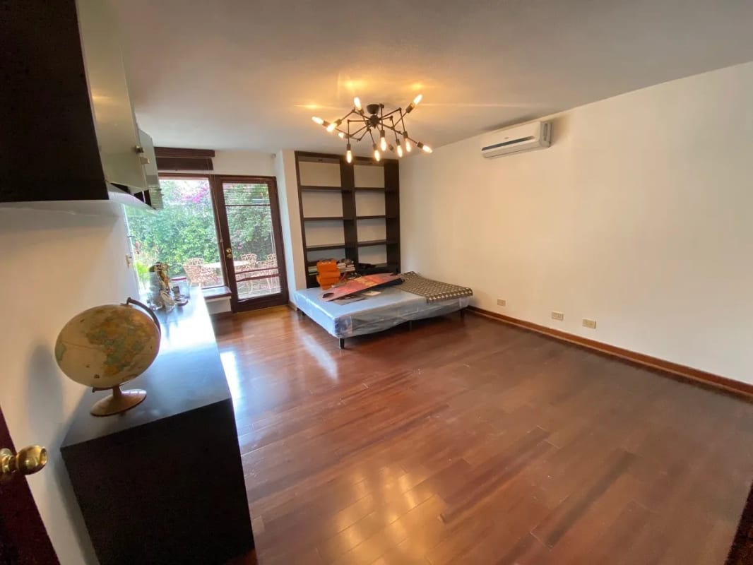 Linda Casa en Venta en KM.12.7 Carretera a el Salvador (copia) — Casa en Venta en Santa Catarina Pinula, Guatemala, Ciudad — foto 9 de 11