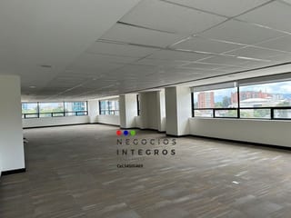 Alquilo Amplia Oficina en Zona 10 (copia) — Oficina en Alquiler en Centro Empresarial, Zona 10, Guatemala, Ciudad — miniatura 9 de 10