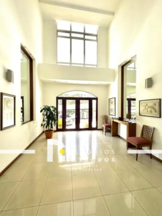 Vendo / Alquilo Apartamento Amueblado KM 9.5 CAES Edif. Vista Bella (copia) — Apartamento en Venta en Montebello I, Carretera a El Salvador, Guatemala, Ciudad — miniatura 7 de 17