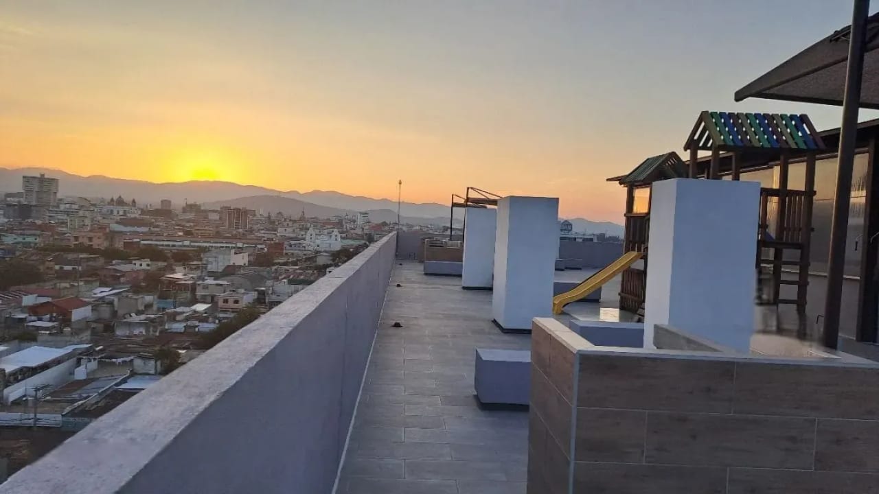Apartamento amueblado en Zona 1 — Apartamento en Alquiler en Zona 1, Guatemala, Ciudad — foto 3 de 6