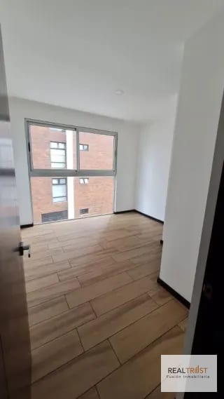 En Venta Apartamento en Zona 15 Vista Hermosa 1, con Garita y Acceso al Parque — Apartamento en Venta en Vista Hermosa I, Zona 15, Guatemala, Ciudad — miniatura 5 de 7