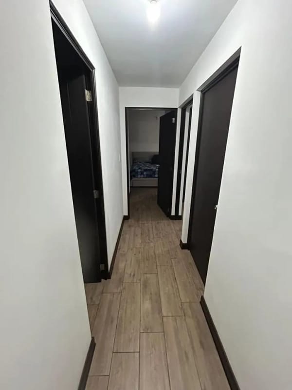 Vendo Apartamento con Jardin, Villas Granada Pv (copia) — Apartamento en Venta en Santa Catarina Pinula, Guatemala, Ciudad — foto 7 de 10