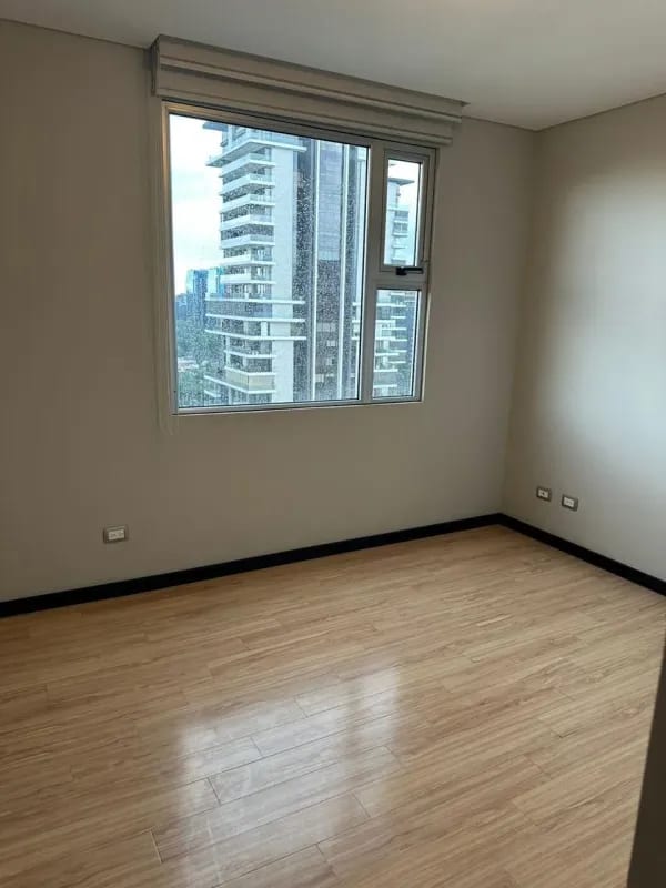 Penthouse en Venta Zona 14 en el Edificio Torre 14 — Apartamento en Venta en Torre 14, Zona 14, Guatemala, Ciudad — foto 16 de 17