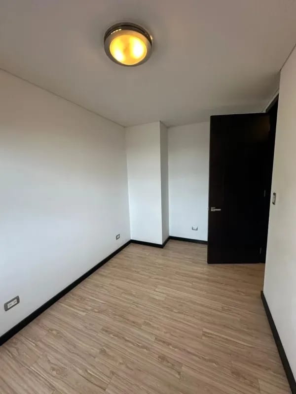 Penthouse en Venta Zona 14 en el Edificio Torre 14 — Apartamento en Venta en Torre 14, Zona 14, Guatemala, Ciudad — foto 11 de 17