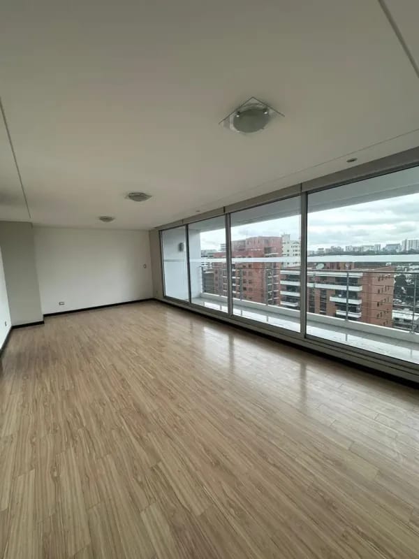 Penthouse en Venta Zona 14 en el Edificio Torre 14 — Apartamento en Venta en Torre 14, Zona 14, Guatemala, Ciudad — foto 9 de 17